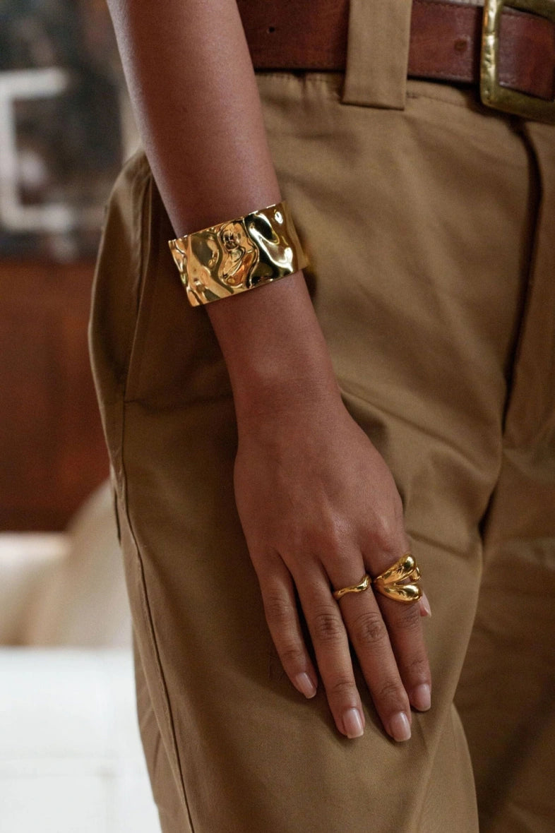 Bracelet manchette - Choc élégant